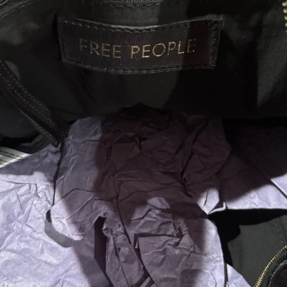 Free people Black Studded Leather Shoulder Bag NWT’s - Picture 9 of 12